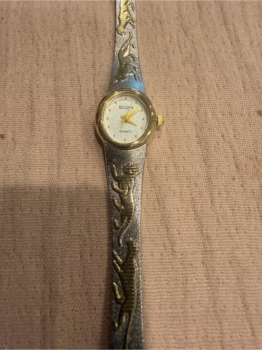 Elgin Women's Gold & Silver Cat Motif Quartz Watch